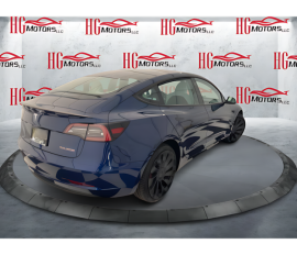 2023 Tesla Model 3 Performance